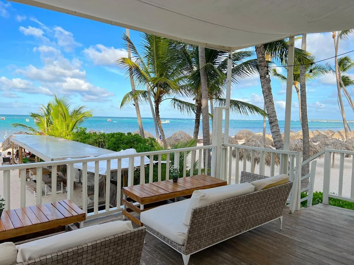 Aventura Studios With Tropical Pool Playa Los Corales Punta Cana 5*,
